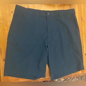 NEW Men's Navy Performance Golf Shorts Size 42